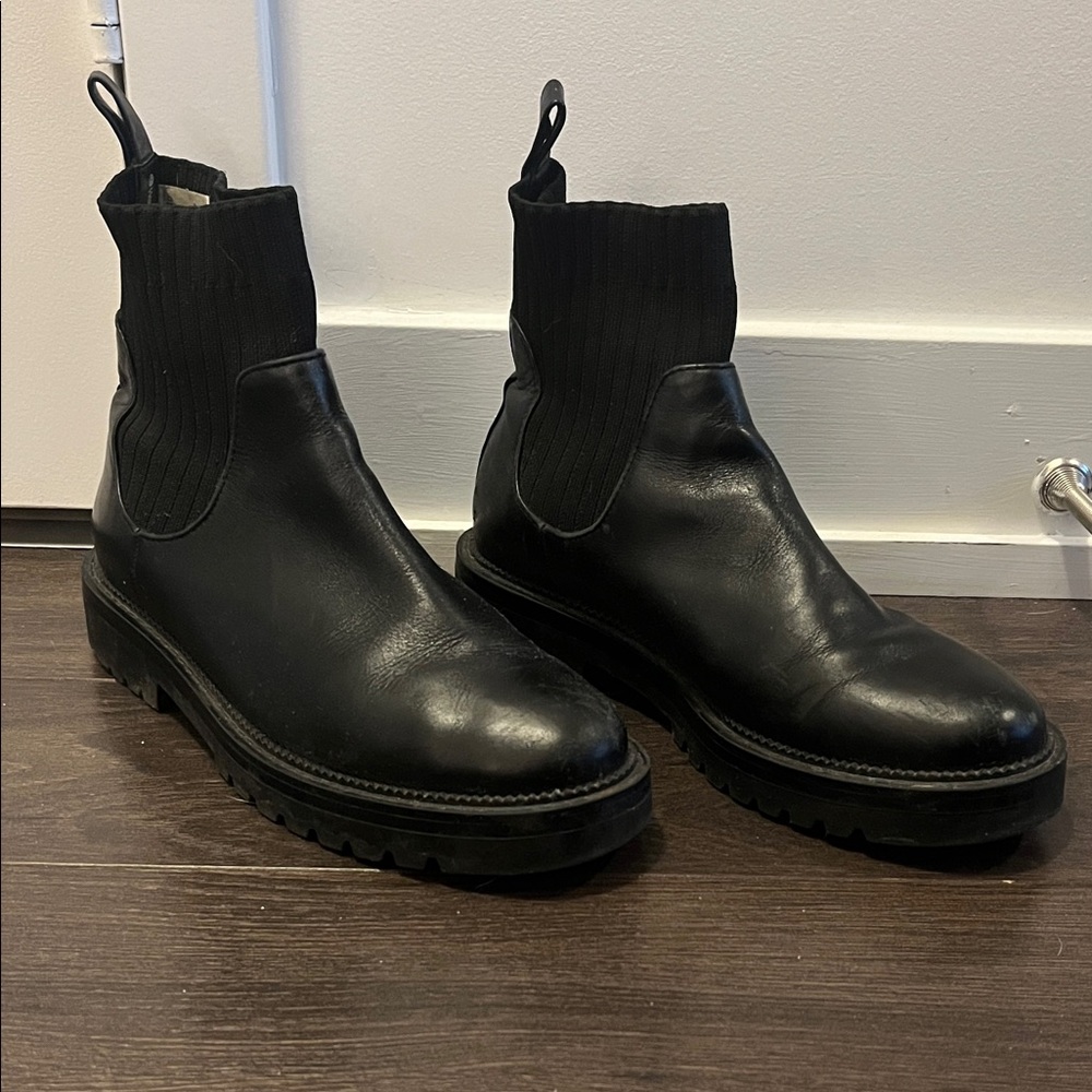 BLONDO WATERPROOF black LEATHER UPPER Ankle boots size 7.5